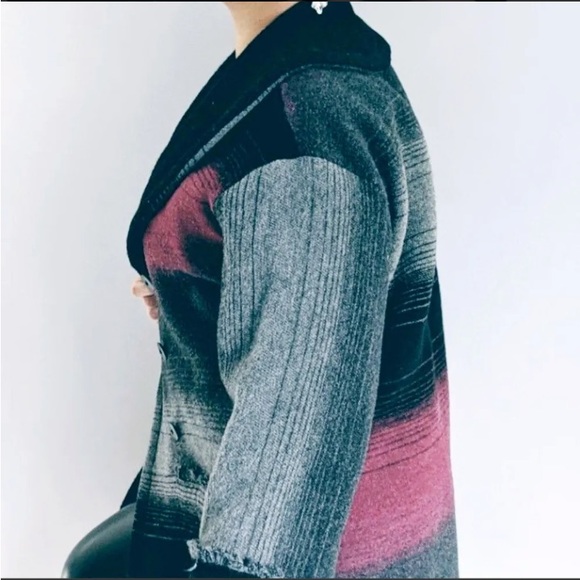 🍒Vintage Wool Designer Coat!  Made by Doris Furriers in Ste. Hyacinthe Quebec - Picture 7 of 8